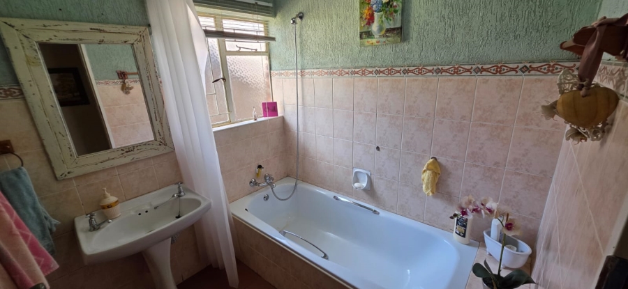3 Bedroom Property for Sale in Doringkruin North West